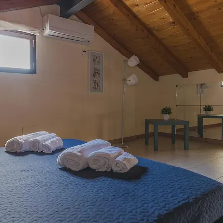 Domus San Nicola Apartment *